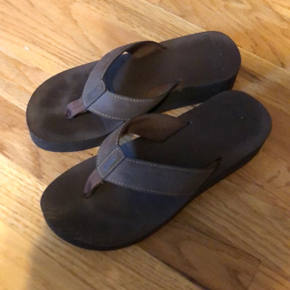 Brown Reef flip-flops - Picture 2 of 3
